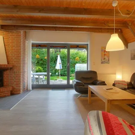Ferienhaus Strandvogt 2 Rp15 *